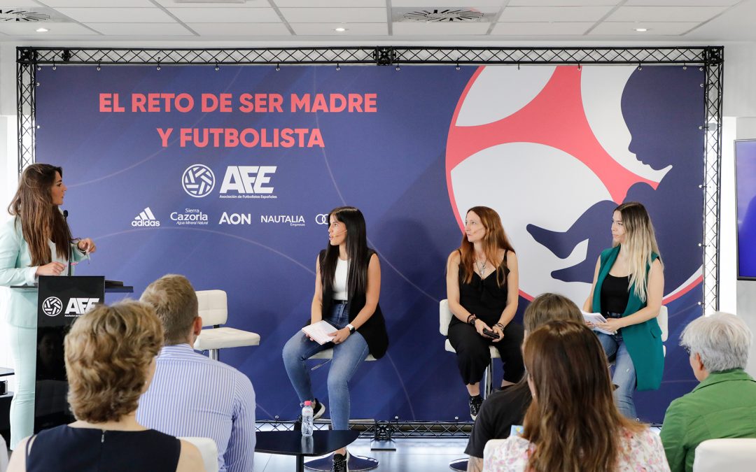 El reto de ser madre y futbolista - Jornada maternidad