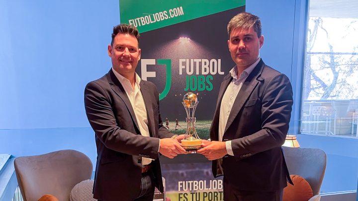 David Aganzo recoge el ‘Premio Futboljobs’ que reconoce el histórico trabajo de AFE