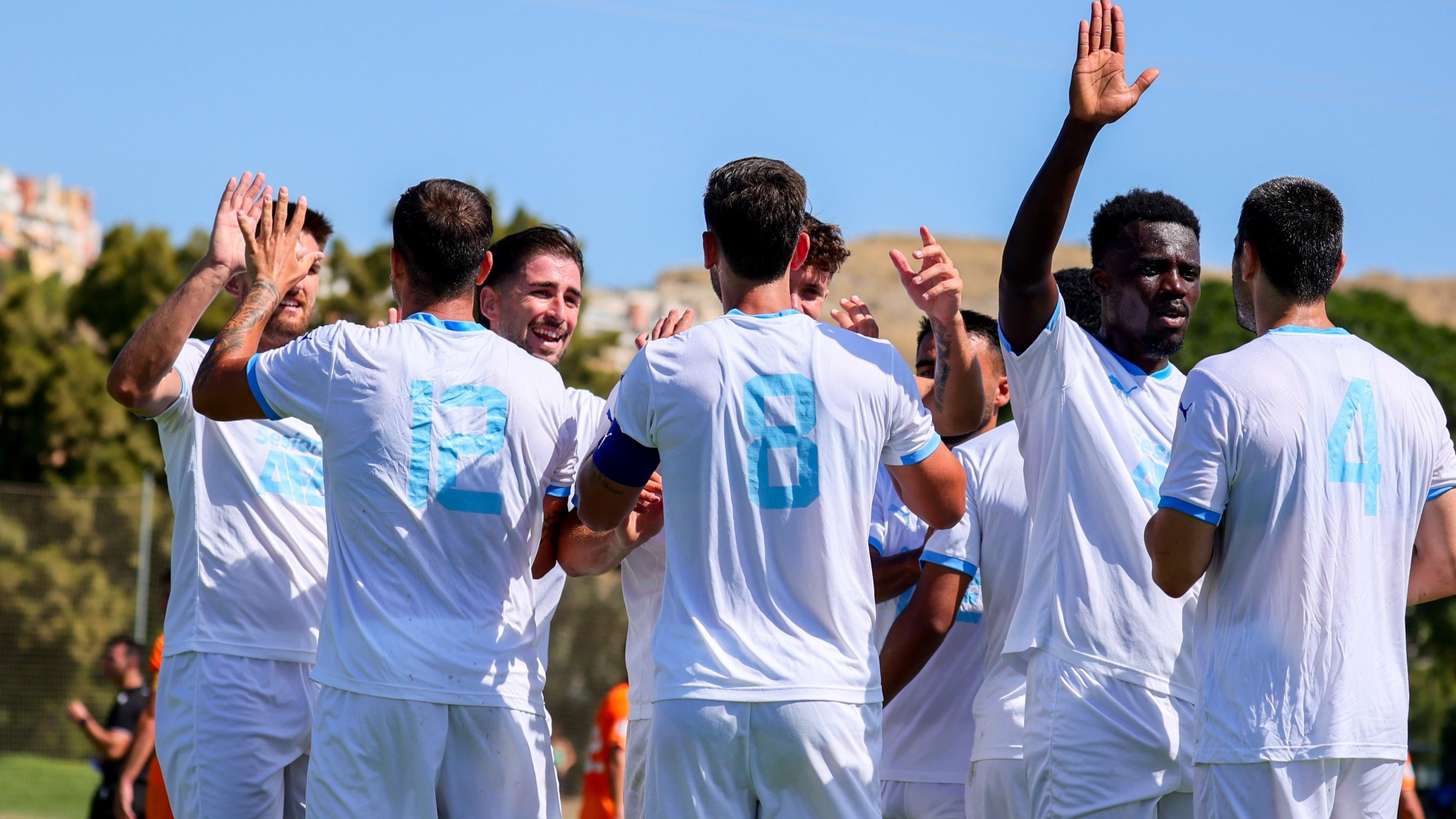 La Selección AFE Fútbol ofrece una fantástica imagen ante el Atzeneta (4-1)