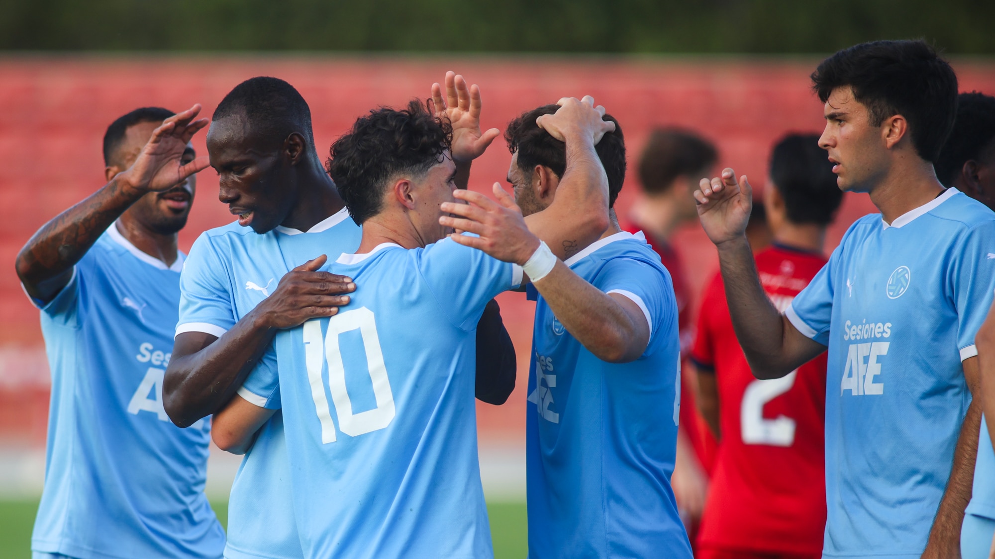 Una notable Selección AFE Fútbol da la talla ante el Johor, campeón de Malasia (1-1)